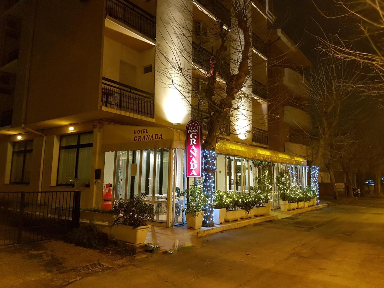 Hotel Granada Cattolica Luaran gambar